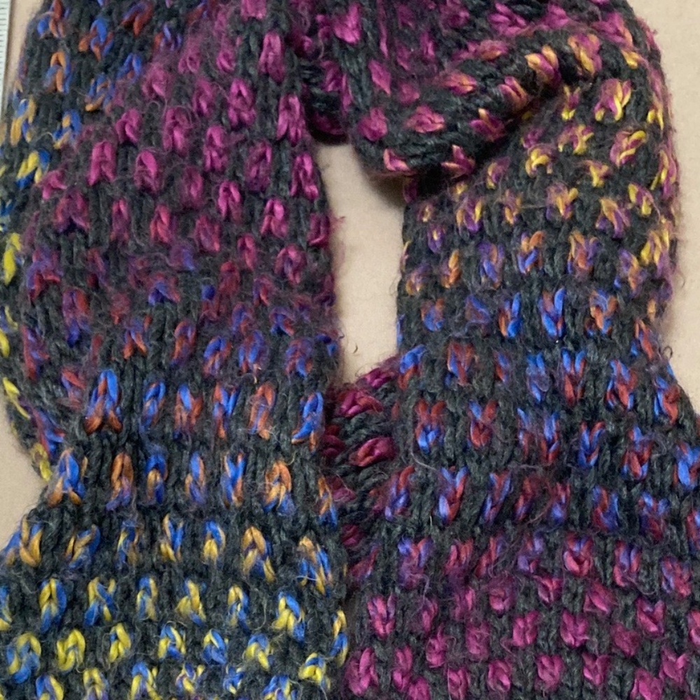 Rainbow yarn Fraas scarf with wool tassels
